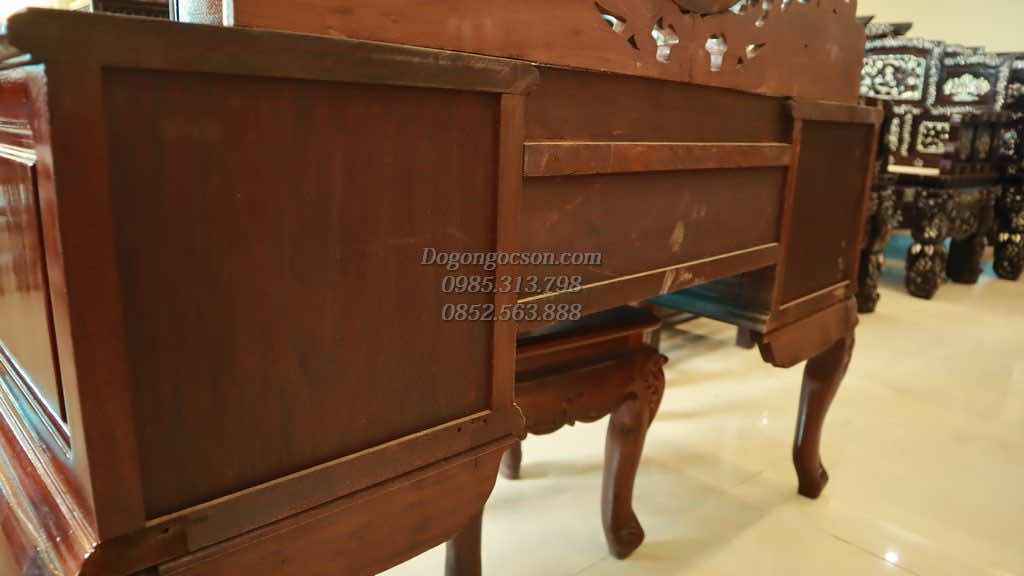 Mặt sau của BTD001