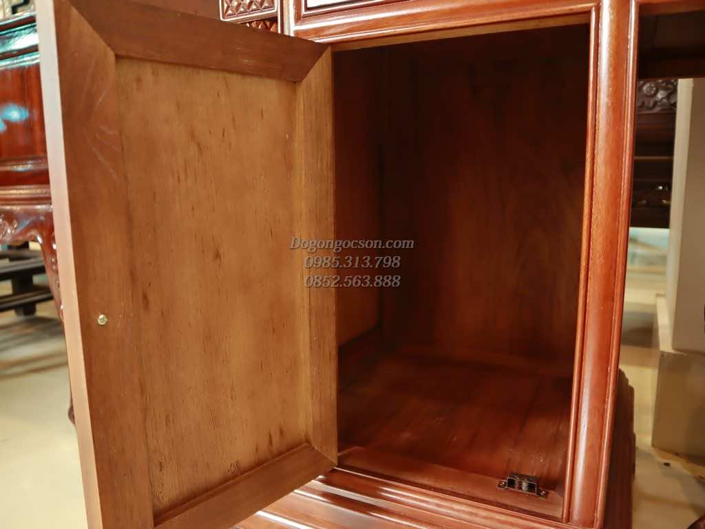 Ngăn kéo cũng như mặt trong của tủ