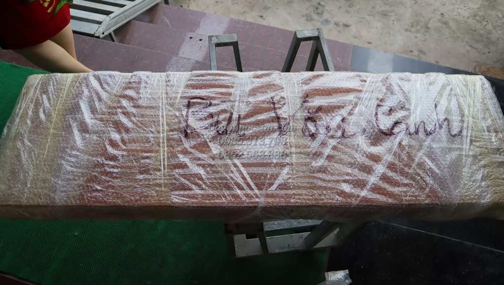 bàn giao tranh tứ quý gỗ