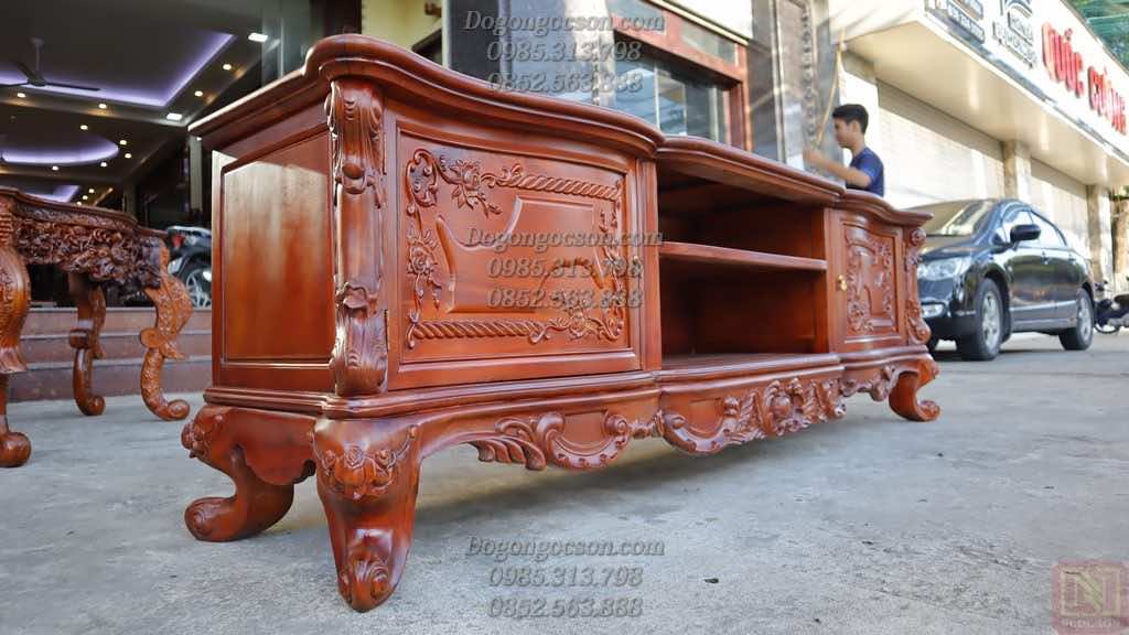 Kệ tivi gỗ gụ ta dáng Louis KTV002