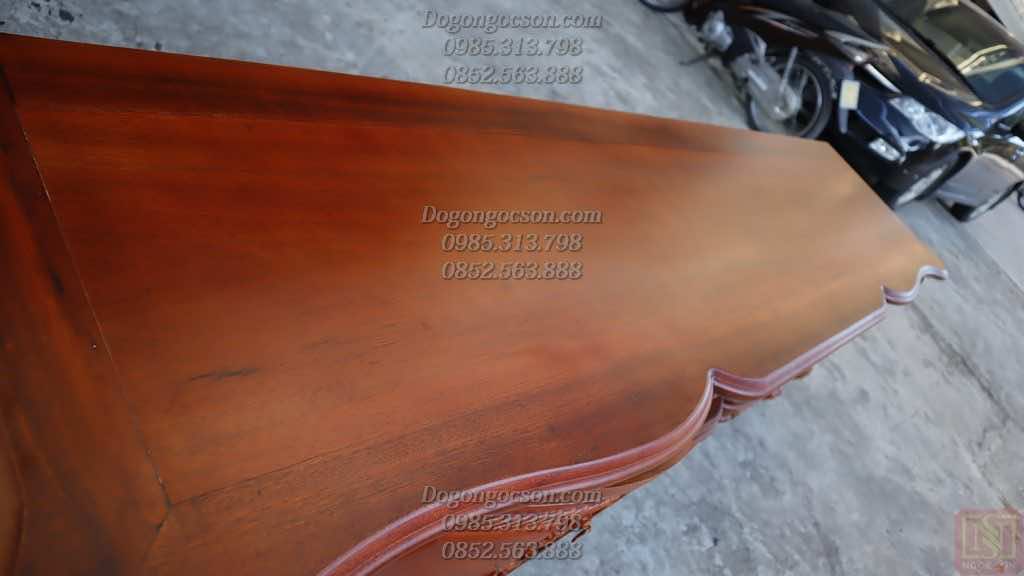 Kệ tivi gỗ gụ ta dáng Louis KTV002