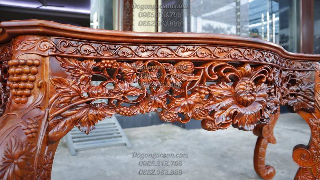 Chi tiết đục tay kênh bong trên dạ bàn