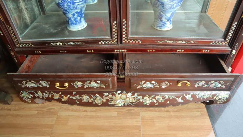 Ngăn kéo của tủ rượu TRG006